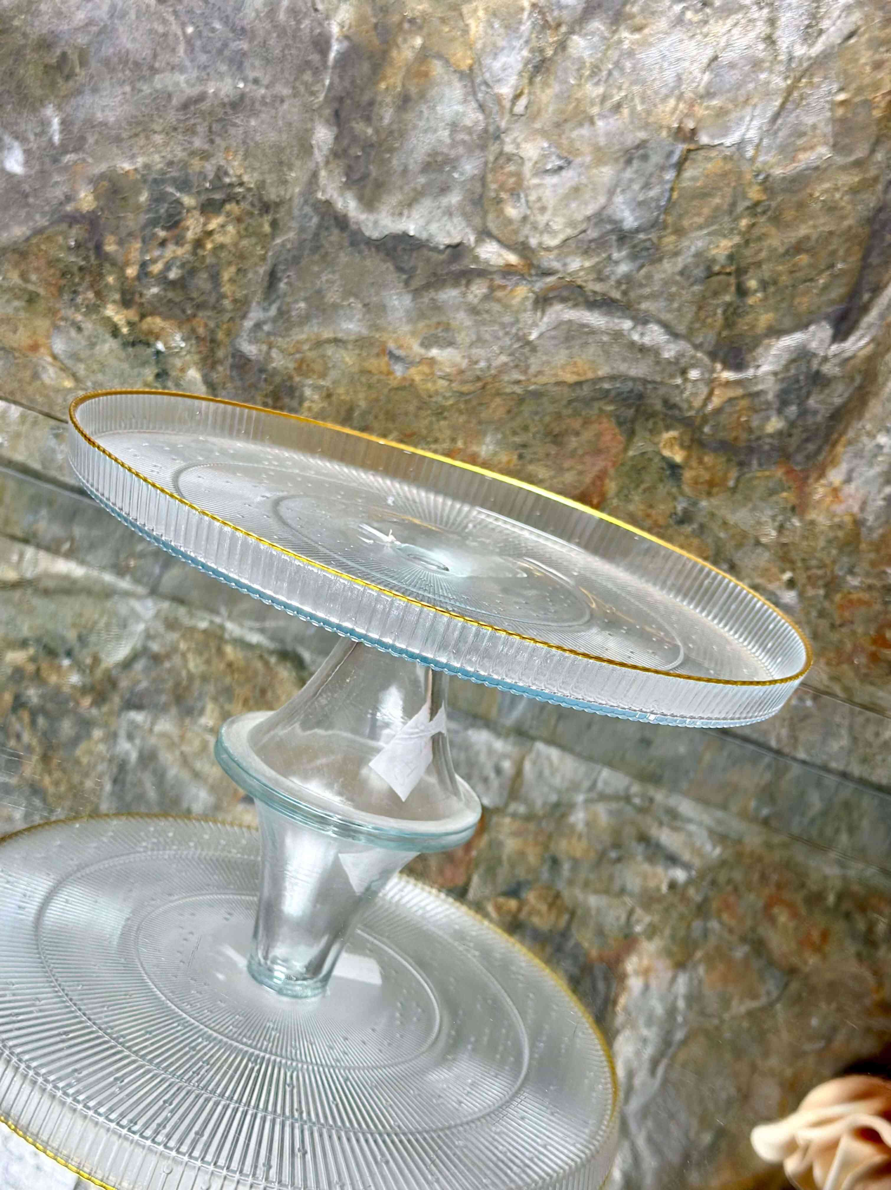 Présentoir à gâteau sur pied rond en verre 