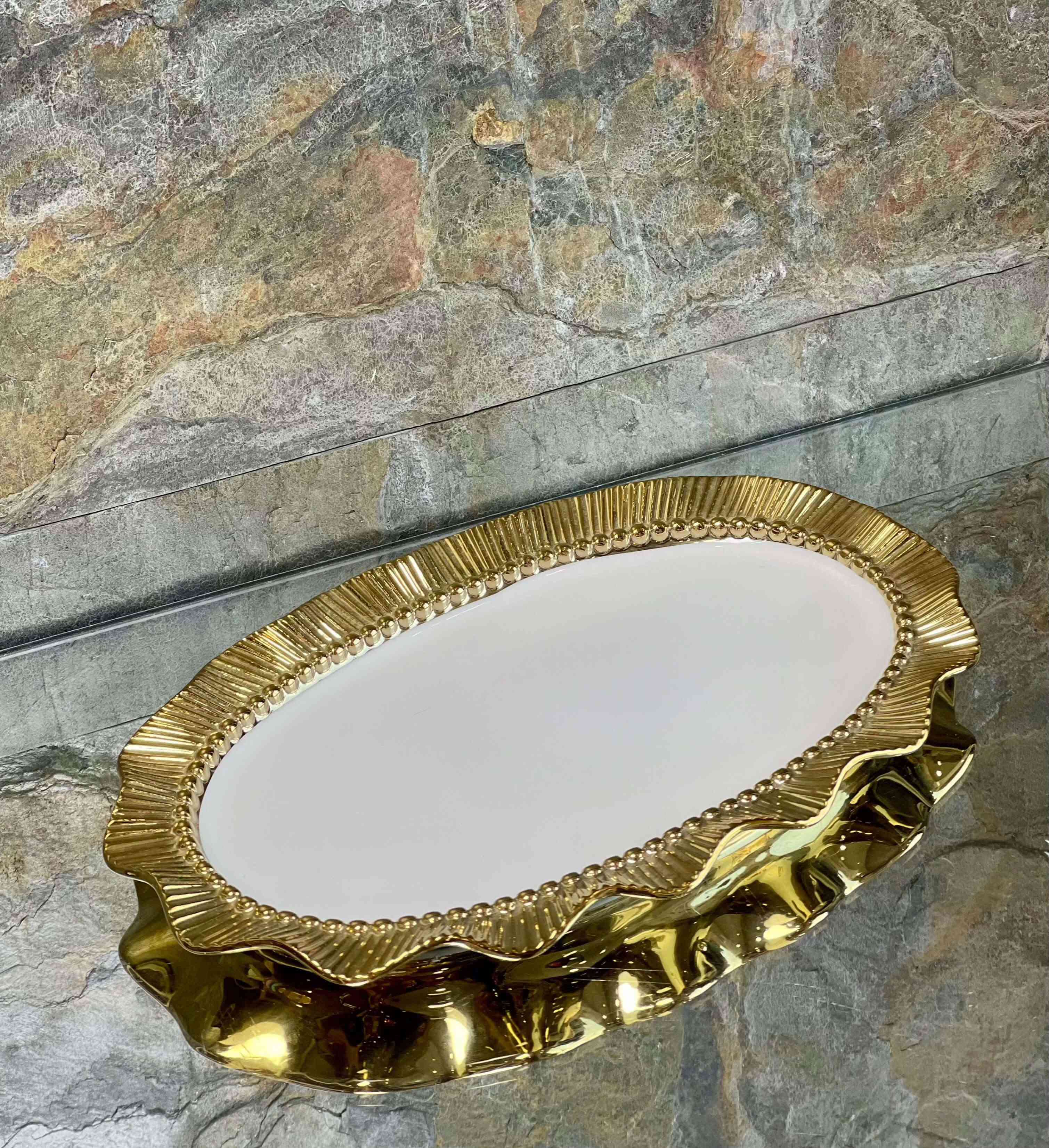 Plat de Présentation oval  23 x 14 cm 