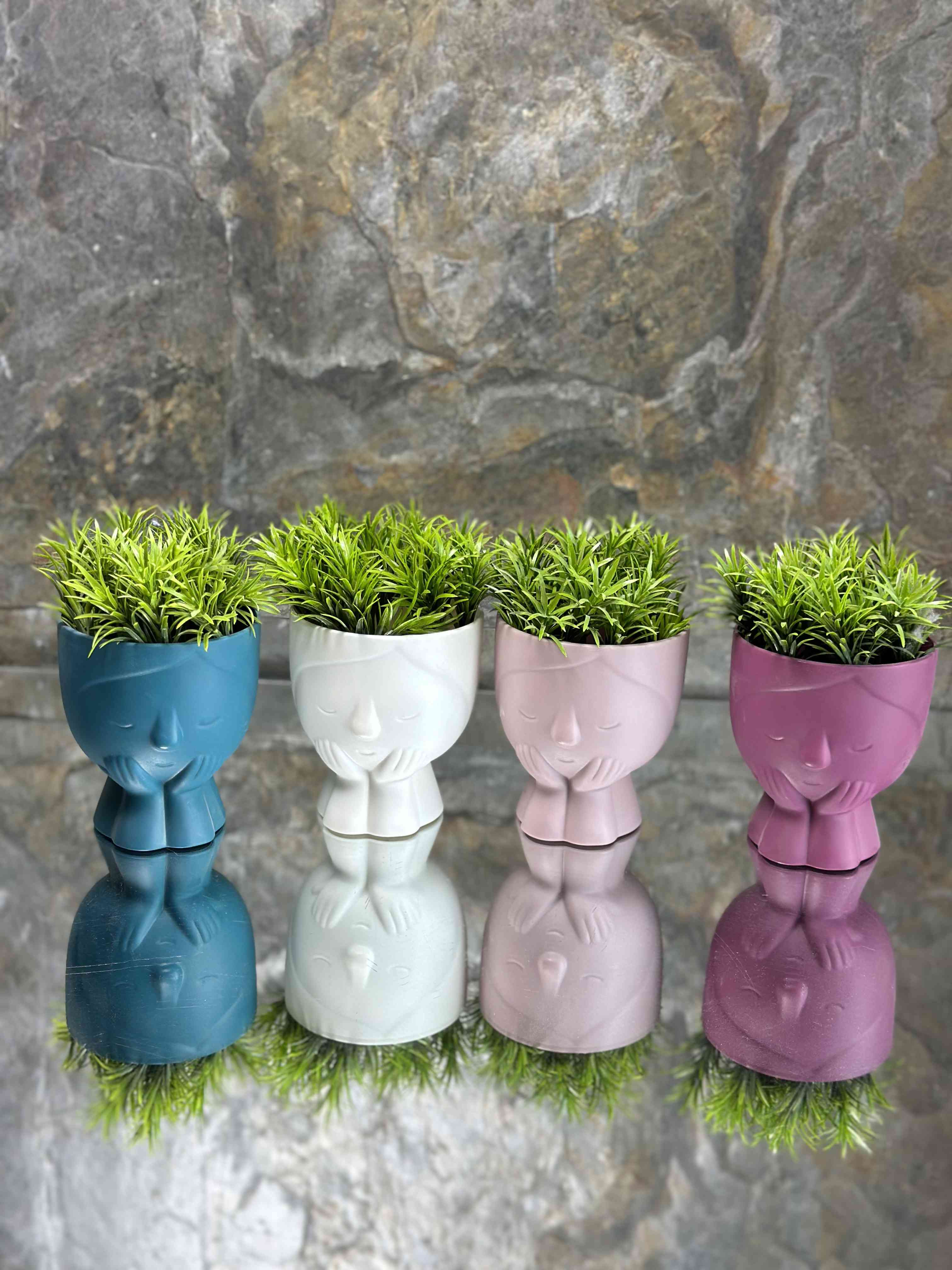 Plante artificielle en pot