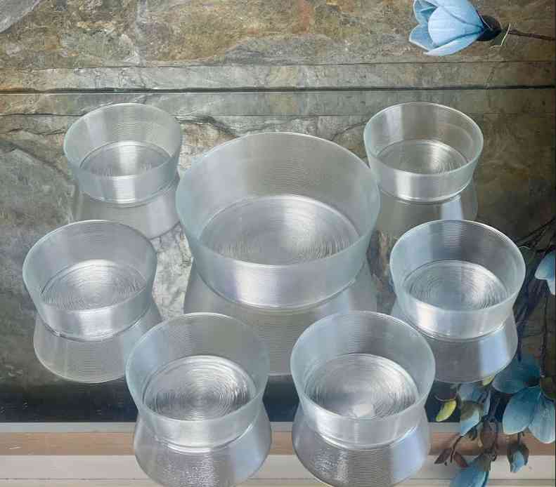 Pack Mouled - Lot de 7 bols en verre - 1 grand bol + 6 petits bols