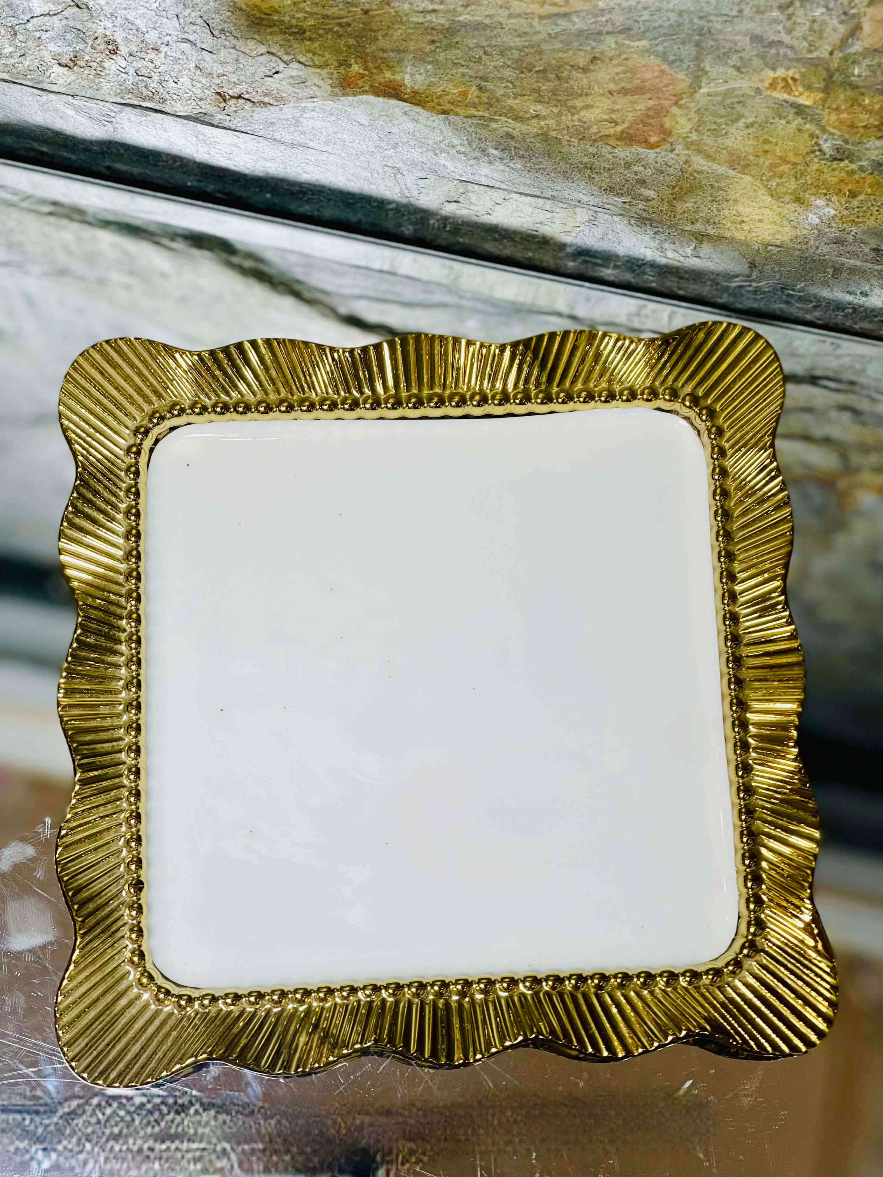 Plat de présentation Carré 23*23 cm 