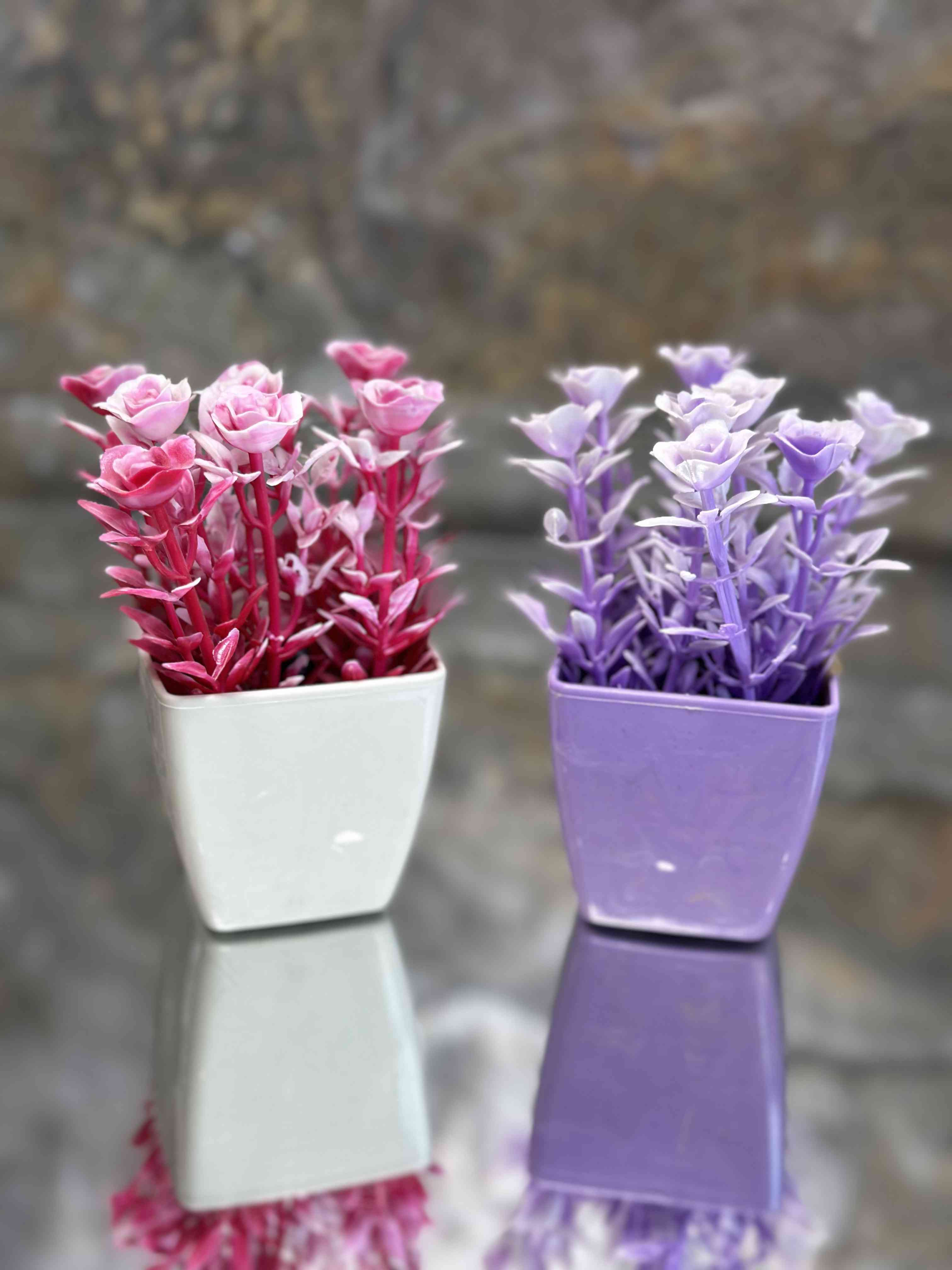 Plante artificielle en pot