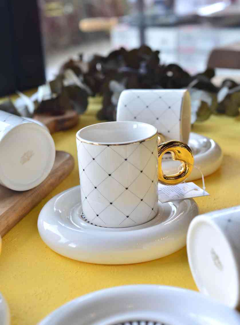 Service à café Noir En Porcelaine