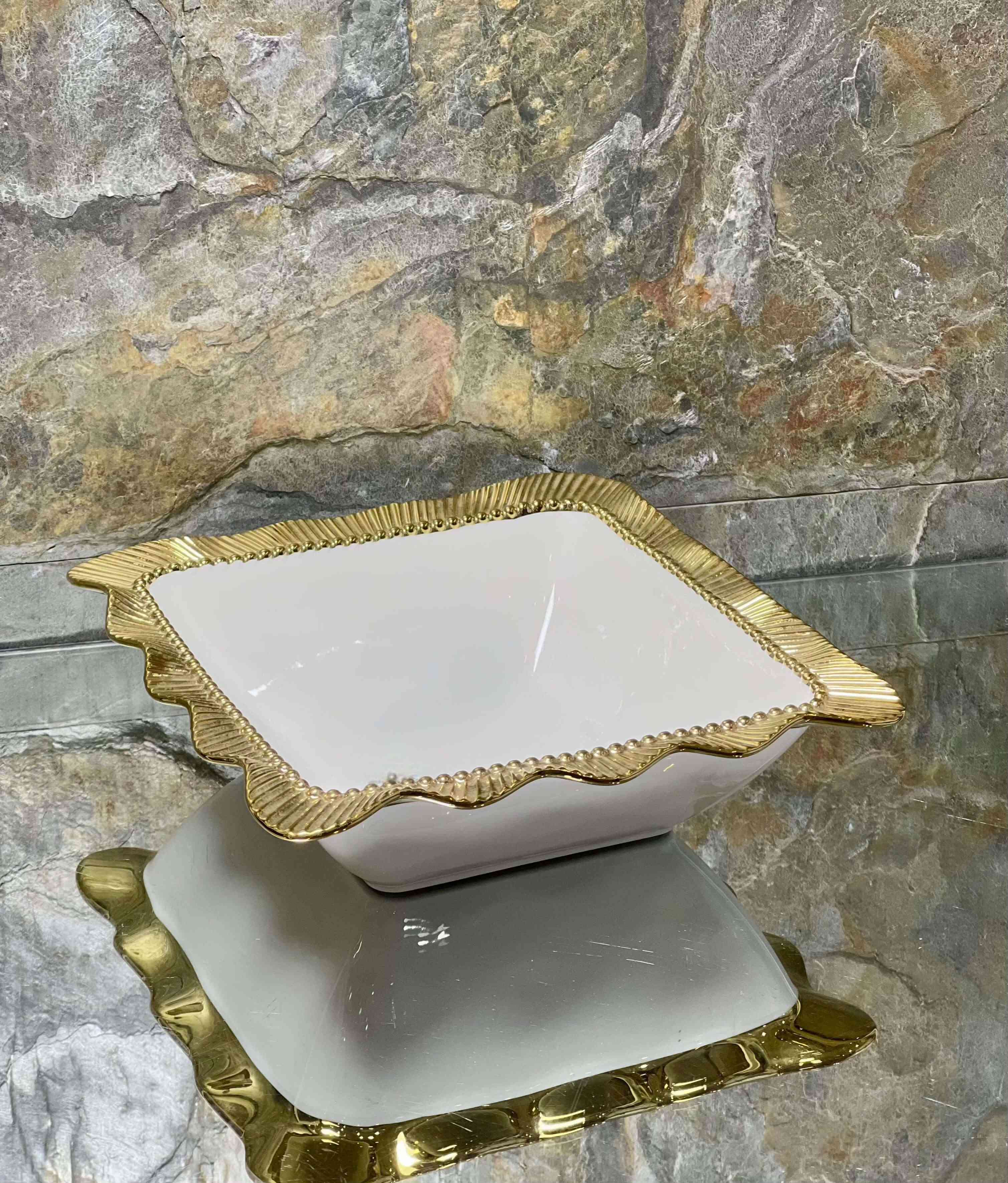 Saladier de Presentation Carré 18* 18*7 cm 