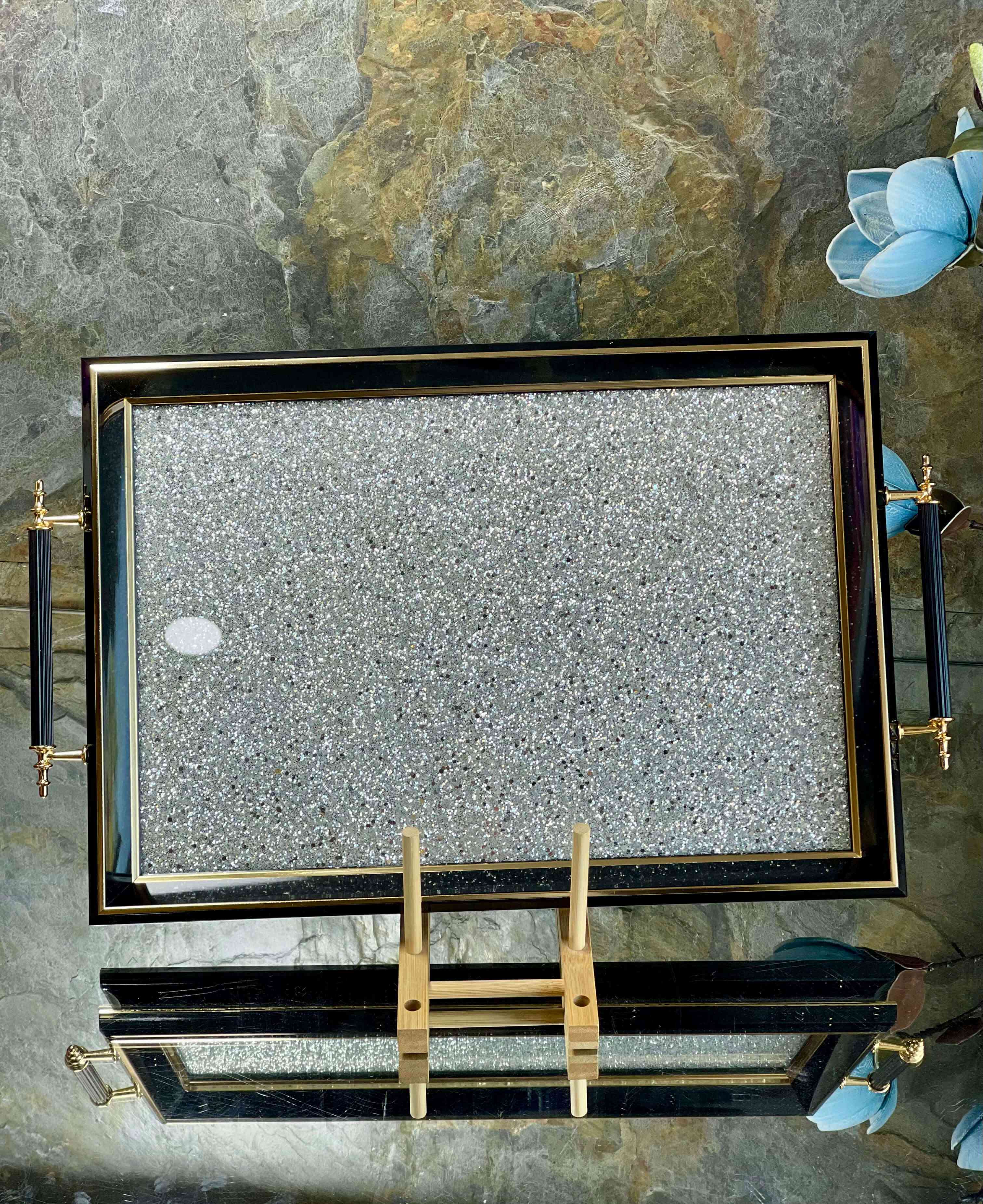 Plateau en verre à paillettes 