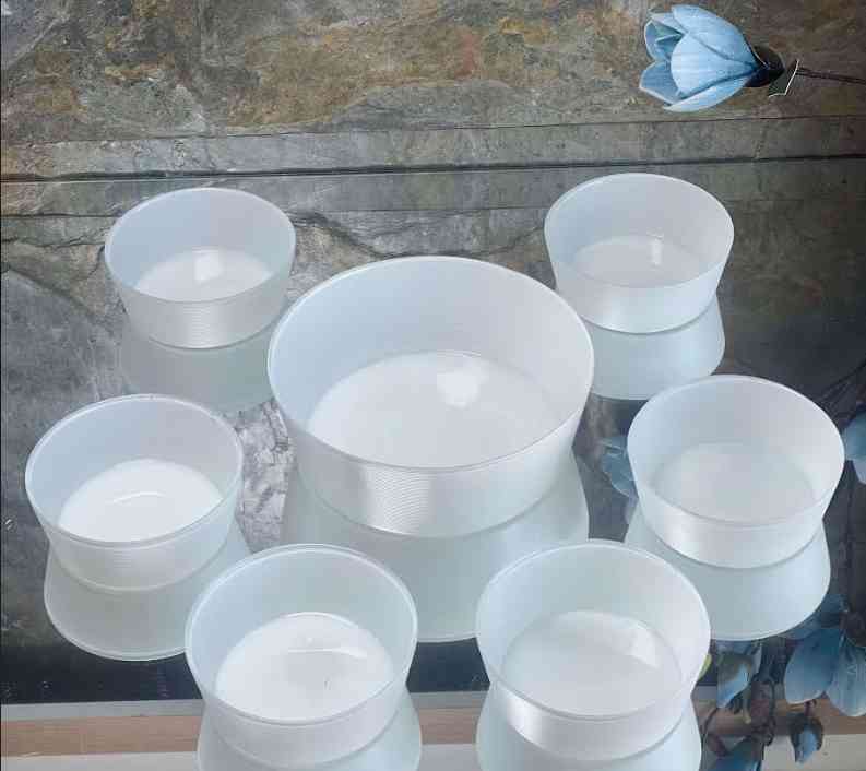 Pack Mouled - Lot de 7 bols en verre - 1 grand bol + 6 petits bols