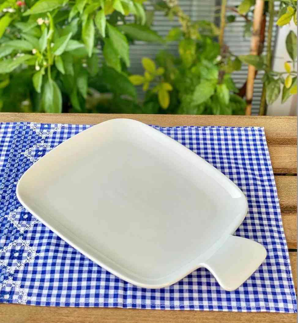 Assiette En Porcelaine Avec Poignée 32.5*23.5cm 