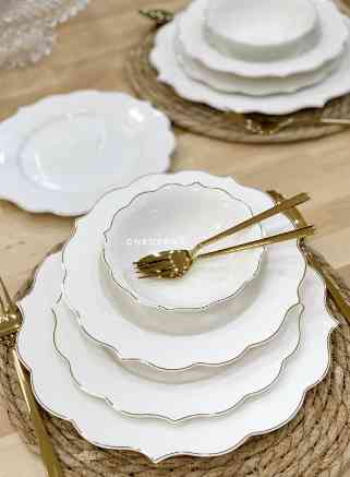 Service à Table 26 pièces en porcelaine 