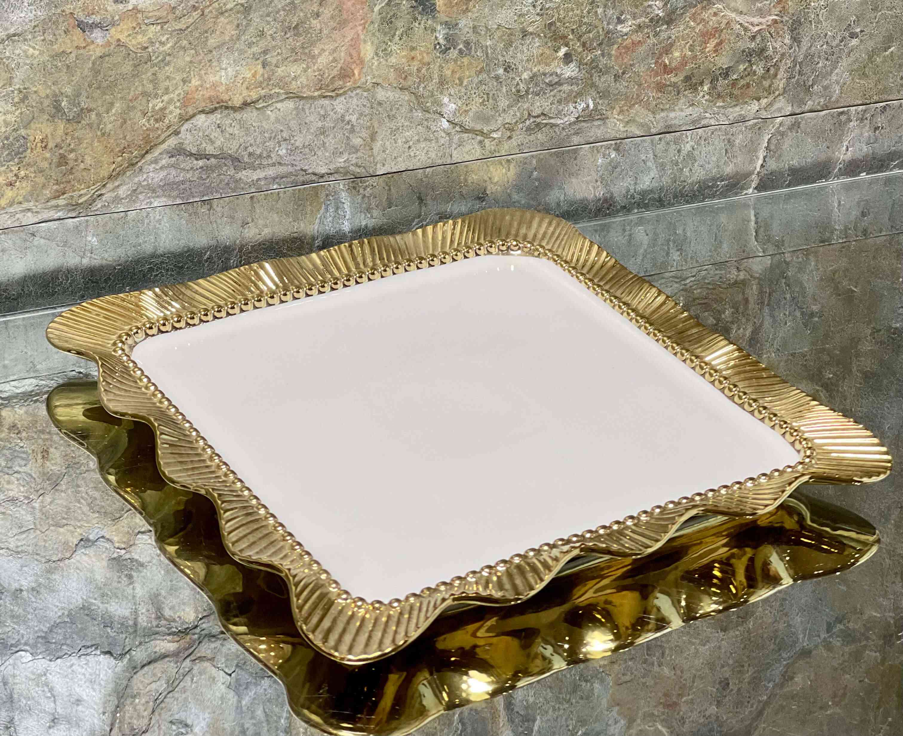 Plat de présentation Carré 25*25cm