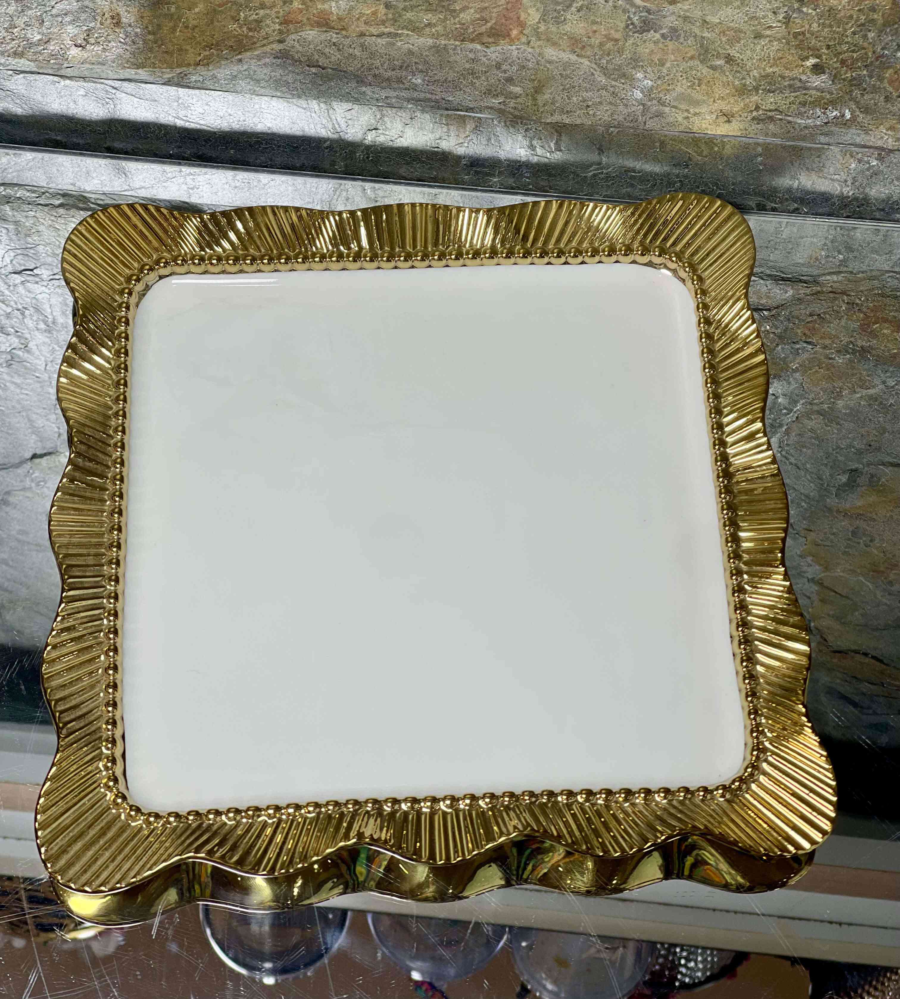 Plat de présentation Carré 25*25cm